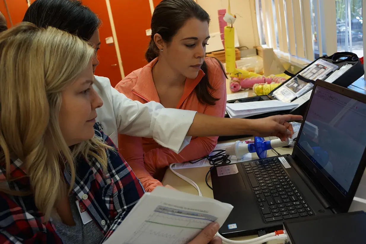 Students in Basic Sciences Lab