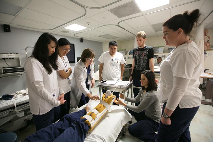 Students in Health Sciences Simulation Center