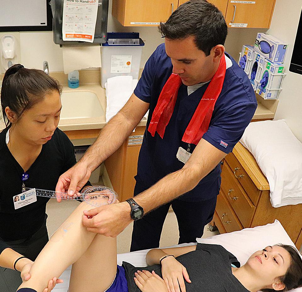 Physical therapy students in the Health Science Simulation Center